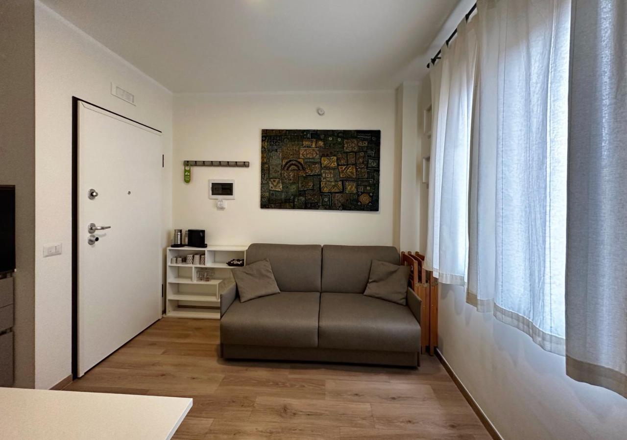 Extravaganza Room And Suite Apartment City Center Cagliari Zewnętrze zdjęcie